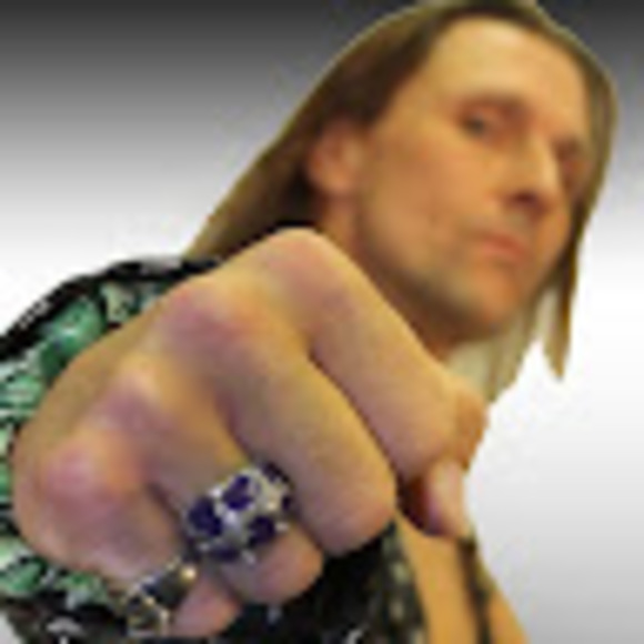 Meet your Posher, Peter - Picture 1 of 1